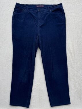 Gloria Vanderbilt Deep Navy Corduroy Jeans